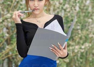 AISS爱丝(钻石版) – 逛街有新玩法？亚美依柔术美女黑色连体衣分享，刺激得我呆住了！