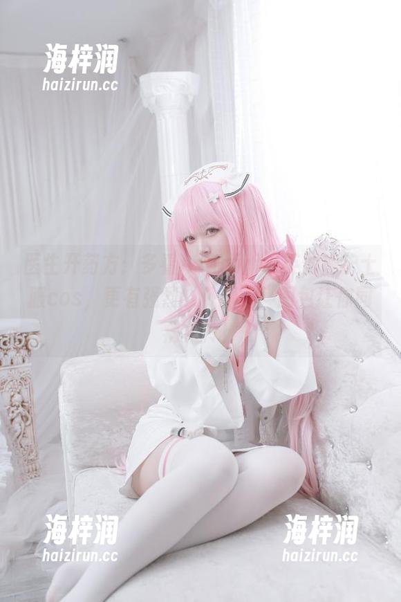 Asagiriai 医生开药方:多看Asagiriai英仙座护士服cos,更有强烈‘依赖’!图包让你同病相怜!
