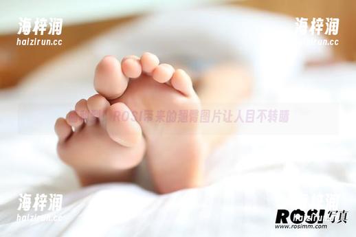 福利到！ROSI带来的翘臀图片让人目不转睛