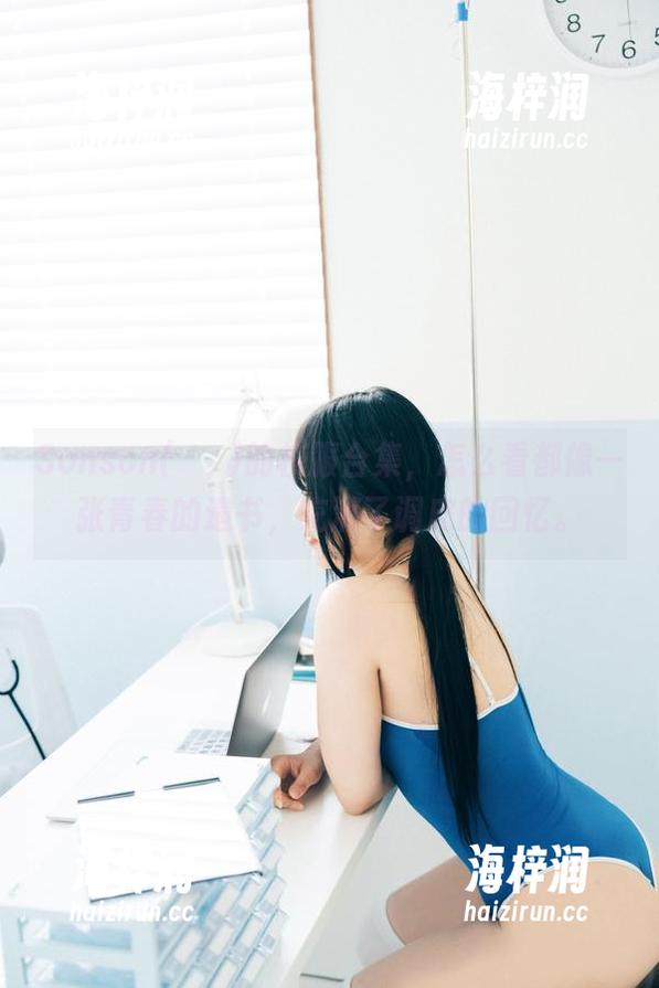 Sonson(손손)的校服合集，怎么看都像一张青春的遗书，充满了调皮的回忆。