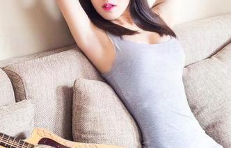 TouTiao头条女神 – 看李由美的这组女神作品，我突然开始思考人生…诶，怎么越想越想买葡萄？