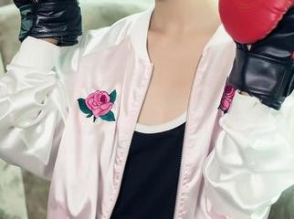TouTiao头条女神 – 神琦泽步的私拍修女系列，谁能抵挡这样的反差？