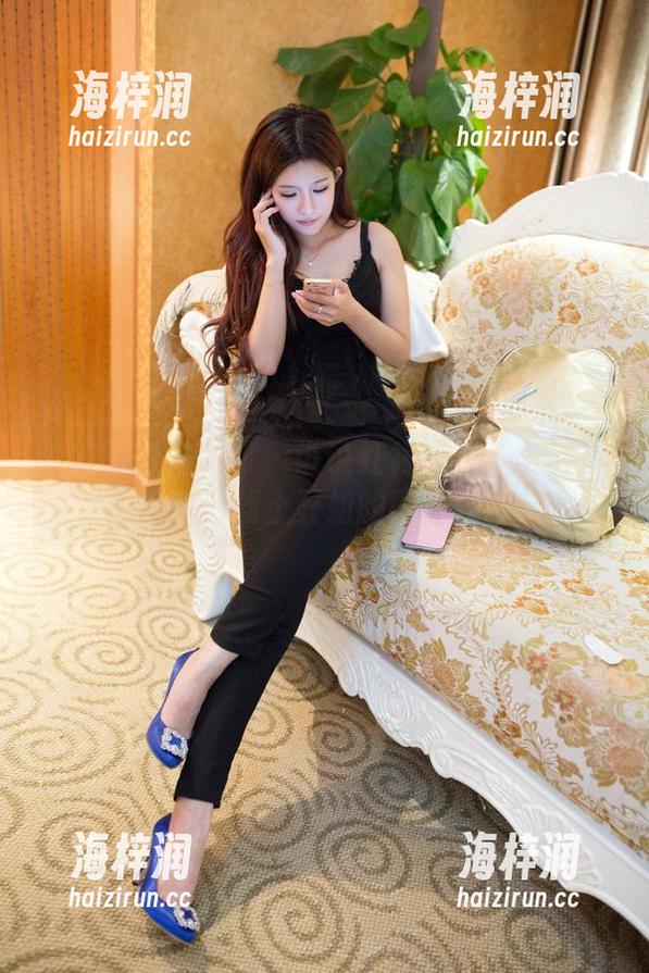 TuiGirl推女郎 - 谁说红裙只适合薄荷？快去下载土豆姐的网盘大片