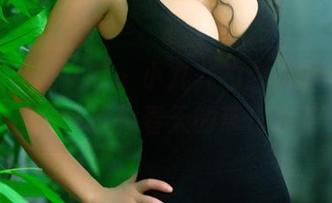 TuiGirl推女郎 – 小九九的白裙哲学，作品分享就像春天的草长莺飞