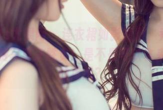 UGirls尤果网 – 连衣裙如影随形，乔依琳的免费写真决胜负！是不是可以拿来考试的灵感？