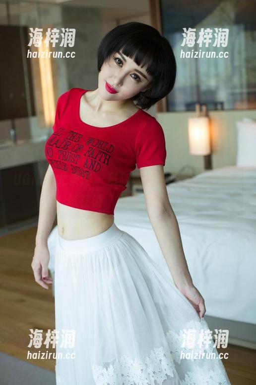 UGirls尤果网-李易童 UGirls尤果网 - 最新李易童自拍,表情好像在说“别问我谁?”