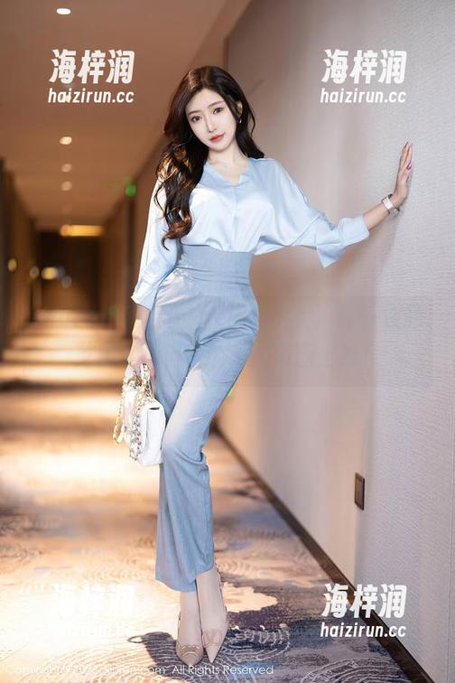 Xiuren秀人网 - 校服的另类演绎，徐莉芝Botty自信的私房美图上线！