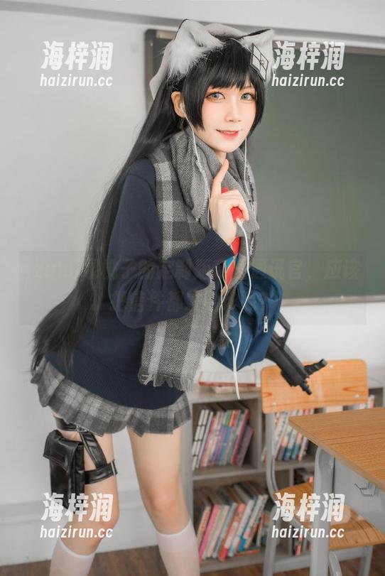 izumi泉桃子的定制版帝国通讯官，应该把信件都发给谁呢？