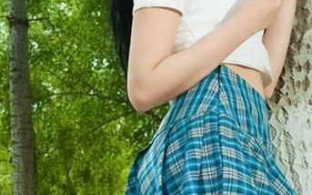 丽柜 – 模特不是我的底线，图图的私拍图集才是。何必那么严肃？
