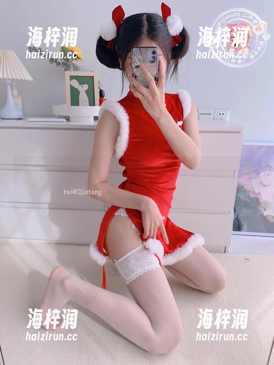 谁能不想拥有这张蓝色的图片，二阶堂宅绘子果然没让我失望。