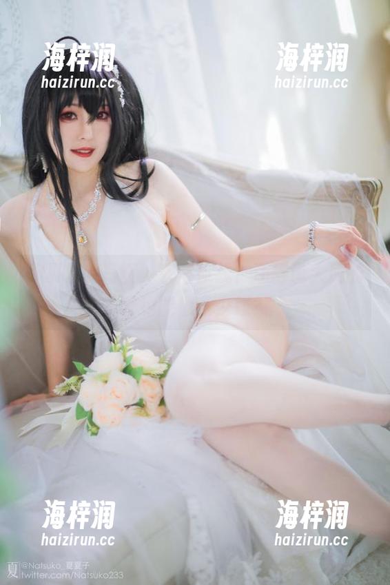 你夏夏的写真，碧蓝航线？还得说大凤的誓约能值多少钱？