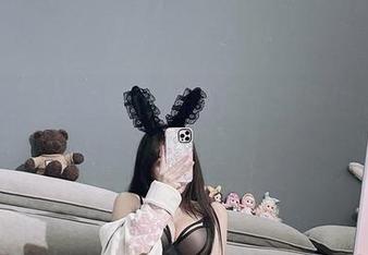 微密圈 – 兔宝妮to的图库：我是你心中的女友吗？