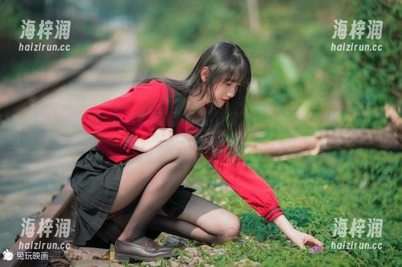 兔玩映画 兔玩映画全集,肉丝制服裙的下载链接,这可是个不得不看的推荐哦!