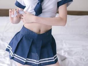壁纸魔法：兔玩映画高清纯真少女，点开像是打开了荷尔蒙快车！