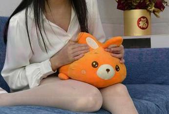 初夏女神 – 环环的传统旗袍更新——穿上它你也能赢得“宫斗”剧的最佳女配，全场瞩目！
