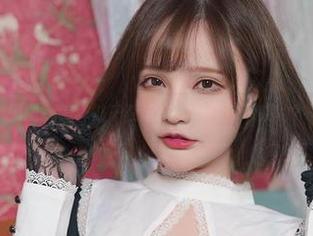 原图是怎样被千夜未来的棉袜撑起来的？
