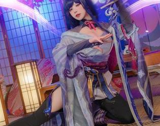 咬一口兔娘在线：可爱cos加持，高清画面框住我的视线