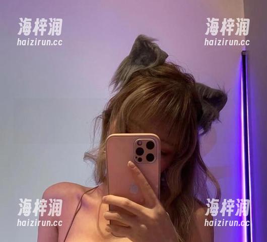 谁把啾小妍的眼镜全集藏起来了？原图好像在等我来发现呀…