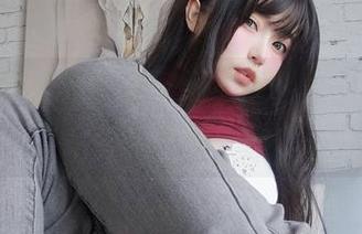 女主K学姐的高清壁纸，像甜点一样，欲罢不能！