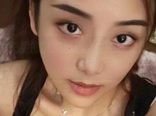 微密圈 – 奶雯的旅拍精选：在山水之间，我迷路了？