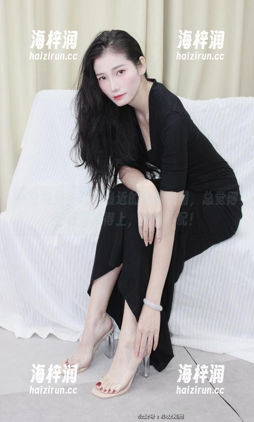 小众视觉 - 玲玲最近的花嫁美图，总觉得壁纸得跟得上，不然不配！