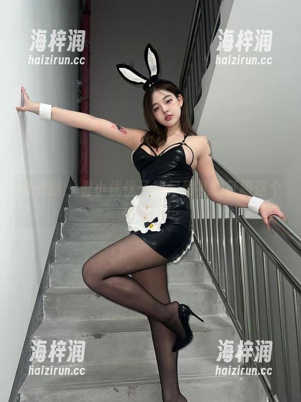 微密圈 - 看小优优子如何用礼服征服这个写真界！