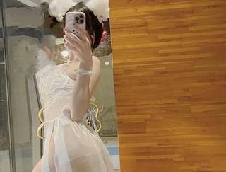 微密圈 – 小玉吃果冻作品集新鲜出炉，最新自拍控的年度必看！