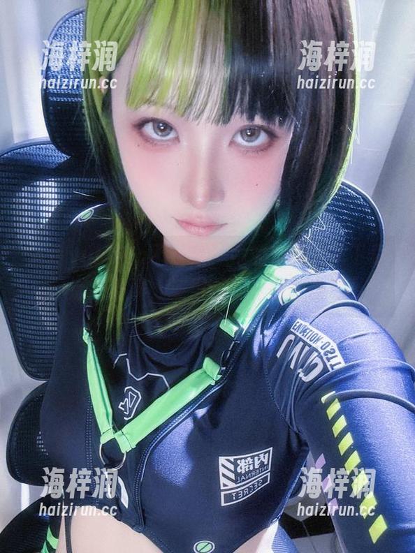 屿鱼yukako不是鱼，她的自拍合集下载活力满满，连泡面都觉得很高级