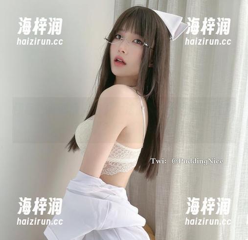 怀着些小期待，布丁大法的高清护士都有什么不一样的呢？悄悄下载试试吧！