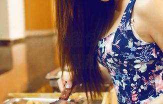 推女神 – 一组高清图包，王乔恩Abby的温柔像是随意流淌