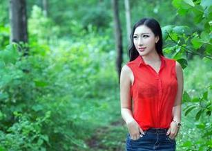 推女郎 – 当Lina的睡衣遇上镜头：写真合集，罩着梦境去颠沛流离？