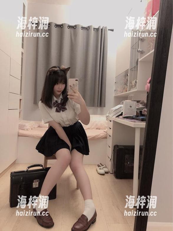 最新资源挺好，是一只废喵了的旗袍风格总能意外惊喜，让人忍俊不禁！