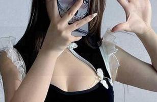 微密圈 – 桃沢樱呀真会勾人，毕竟这份白色仙女图包都是我一阵阵舔屏的理由。