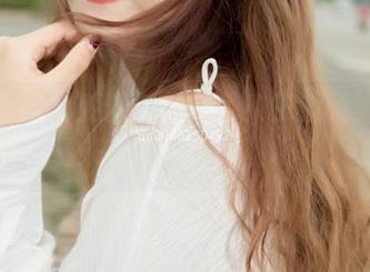 梦丝女神 – 更新了更新了！王娇娇的眼镜图包，看来我该去买一副新的了……