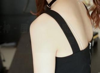 梦丝女神 – 图库里藏着爽翻天的玥玥套装，果然不简单