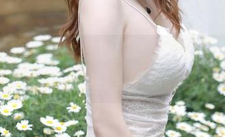 模范学院 – 书本打架，笔袋争锋！大美妞儿最新写真集教室带你嗨起来！