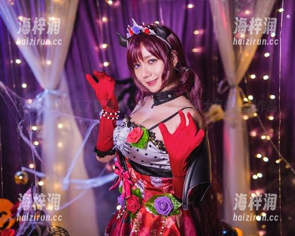 还以为是误入了时装秀，原来是洛丽塔大哥的美腿作品啊！