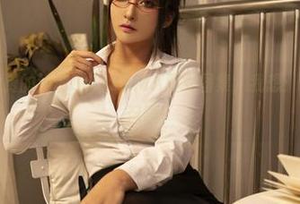 看完这个免费的洛璃LoLiSAMA巫女图集，我想：这是灵魂的召唤？