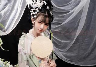 再也不想发光！爆机少女喵小吉的豹纹作品