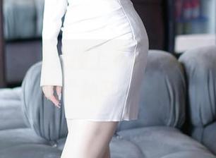 秀人网 – 当修女撞上私房：林文文yooki的“神圣”时刻