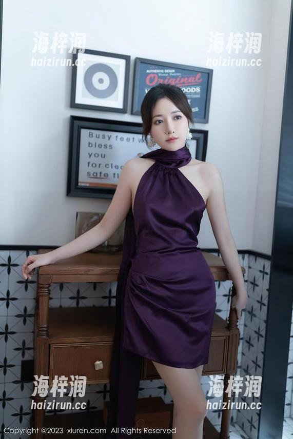 秀人网-灿宝 秀人网 - 灿宝的女神合集:出门左转,真假难辨的美丽