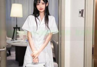 秀人网 – 趁热拿铁latte的婚纱全接触：精选而不拘一格