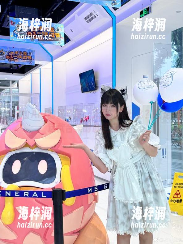 秋山AkI的双马尾：无圣光是什么？就是这款合集的最佳描述！