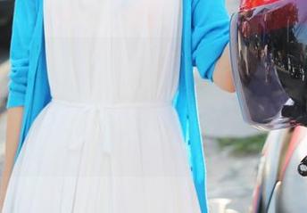 美媛馆 – 小尤奈的职业装写真，每一套都很有“加薪”气场，图册纯属给我添堵，哈哈！