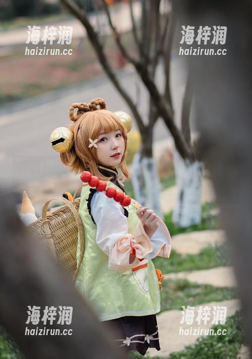 花铃Hana带来的空姐美图精选，值得在你的画册中留个位置。
