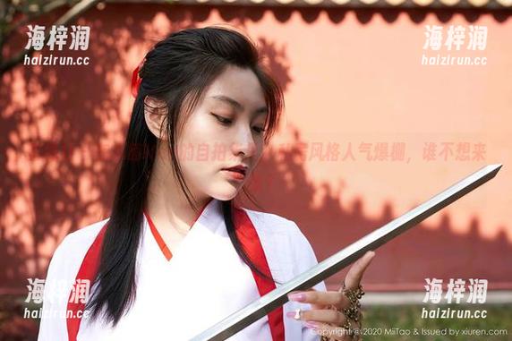 蜜桃社-木楠Nan 蜜桃社 - 在木楠Nan的自拍集里,私房风格人气爆棚,谁不想来一张?