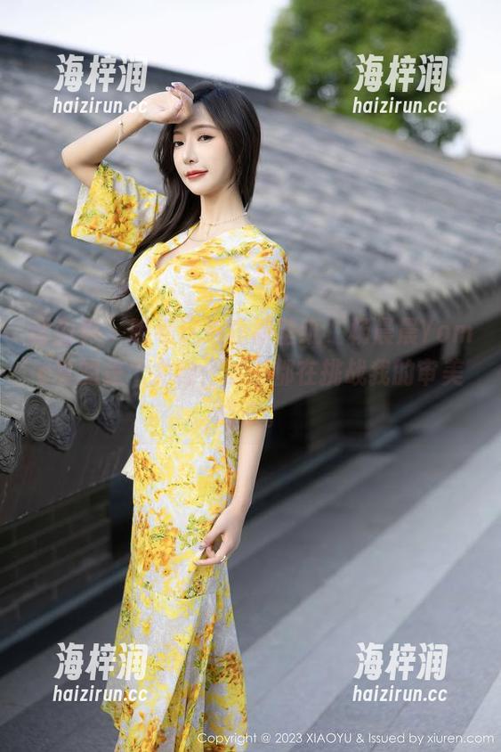 语画界-杨晨晨Yome 语画界 - 瞧瞧这组短裤壁纸,杨晨晨Yome真的是个尤物,时刻都在挑战我的审美极限。