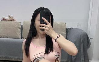 微密圈 – 旅拍写真集来了！铁锤姐姐玩转每一个奇怪角落，更新不等人！
