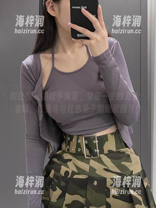 微密圈 - 福利小角落，穷极一生的力量：看啊，陈佩奇与红色兔子的绝配图片！