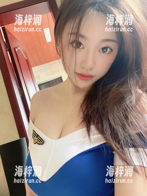 微密圈 - 哦，雪怡妹纸又来了！这次的作品更新好像藏着点儿秘密哦。